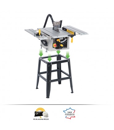 Het bouwpakket legt ruiten: houten hamer, tang, raclette